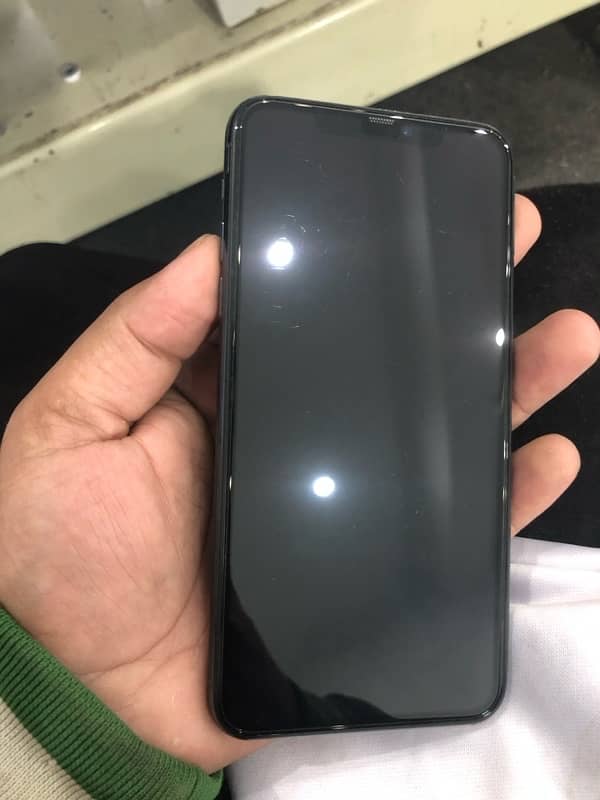 iPhone 11 Pro Max 256 gb non PTA JV 0