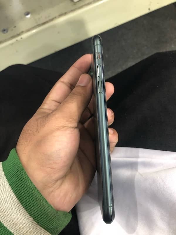 iPhone 11 Pro Max 256 gb non PTA JV 1