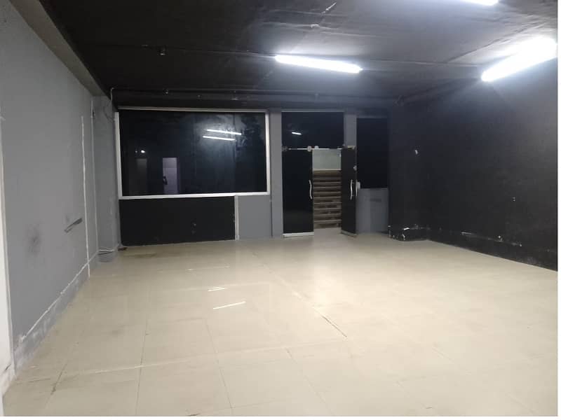 Area 700 SqFt Corporate Office Available For Rent On Reasonable Rent In Main Boulevard Road Gulberg 3 Lahore 1