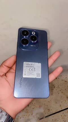 Infinix HOT 40 Pro