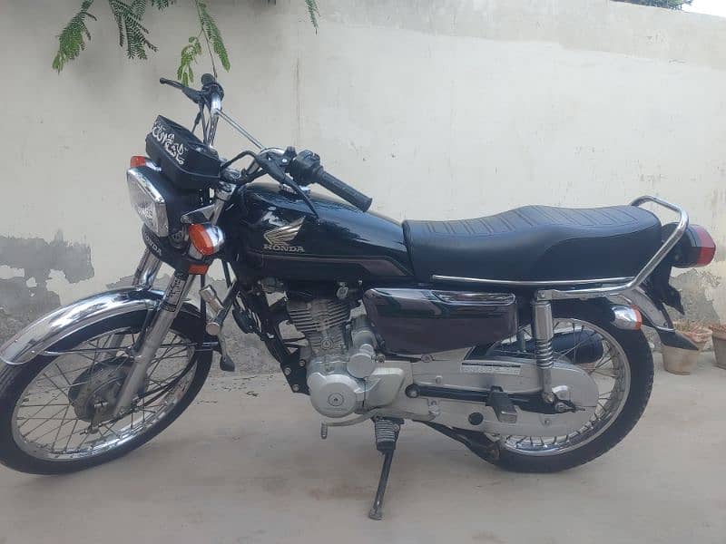 Honda 125cc Self start 23/24 1