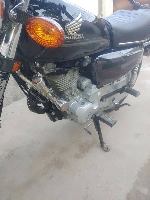 Honda 125cc Self start 23/24 3