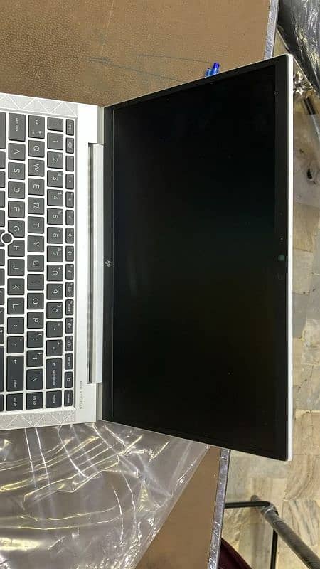 HP ELITEBOOK 840 G8 - 11GEN ( URGENT ) 1