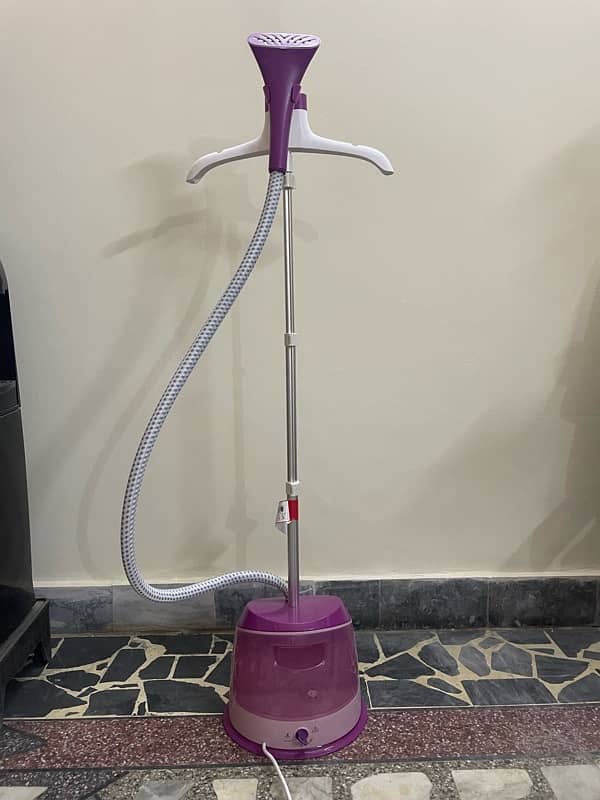 Philips Garment Steamer 1