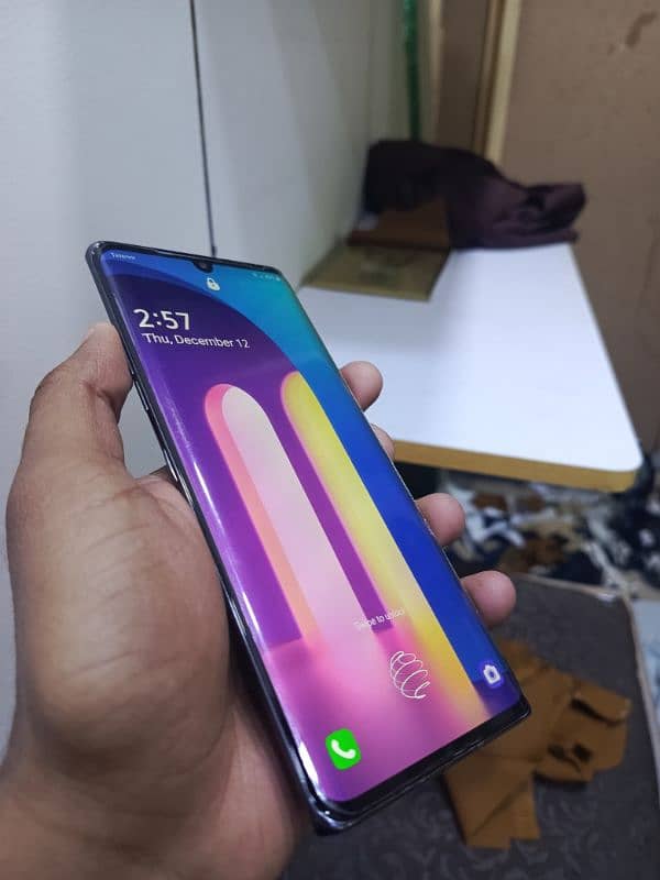 LG Velvet 5G 0