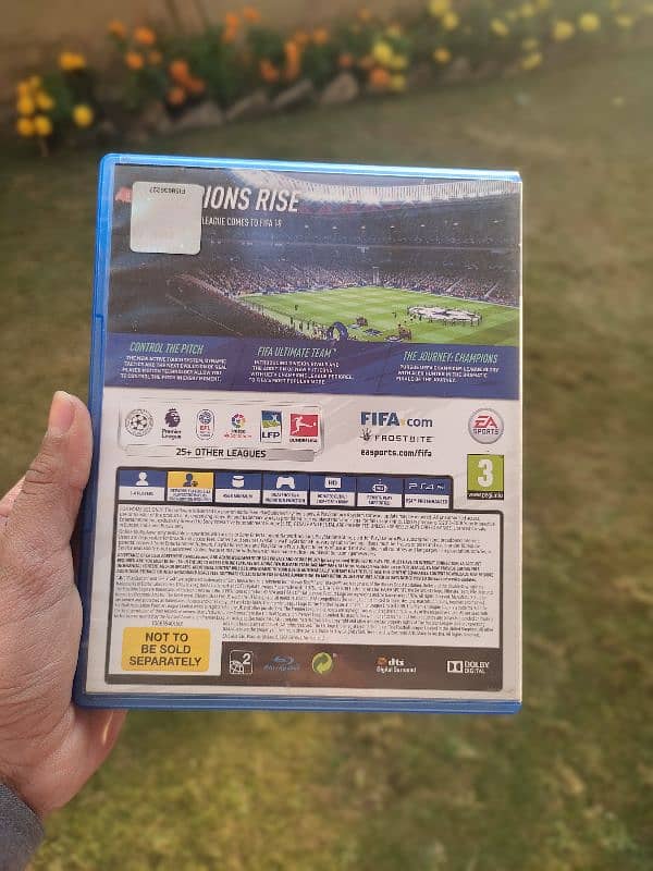 Fifa 19 PS4 for sale l Deliverable l disc l game disc 2