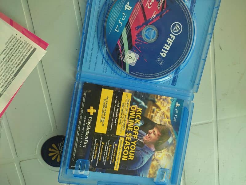 Fifa 19 PS4 for sale l Deliverable l disc l game disc 7