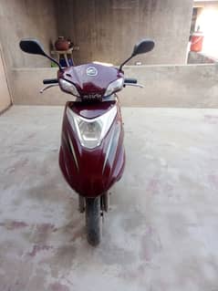 united sacooty 100cc urgent for sale