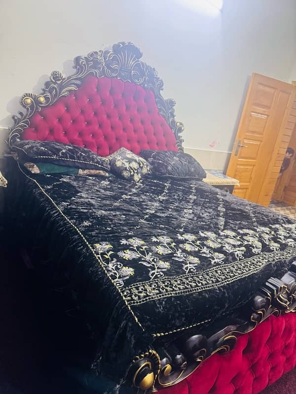 Full set bed with side table and dressing table 1