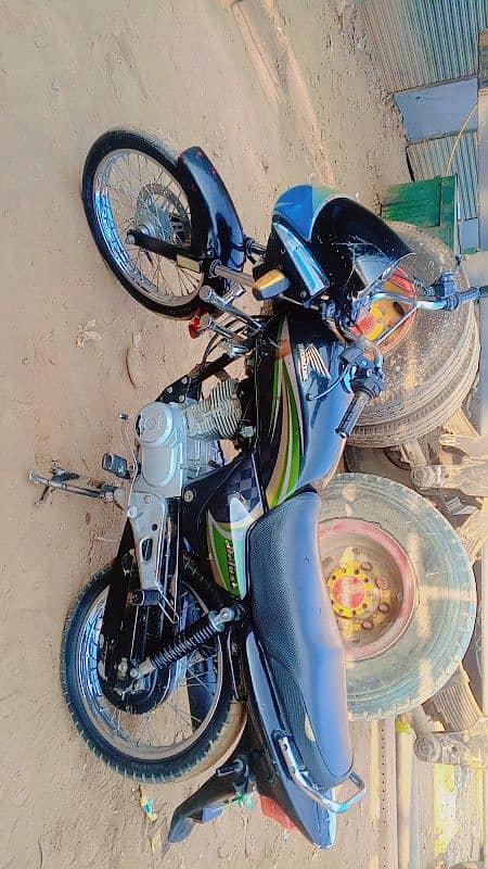 honda deluxe 125 pindi number 18/model 0