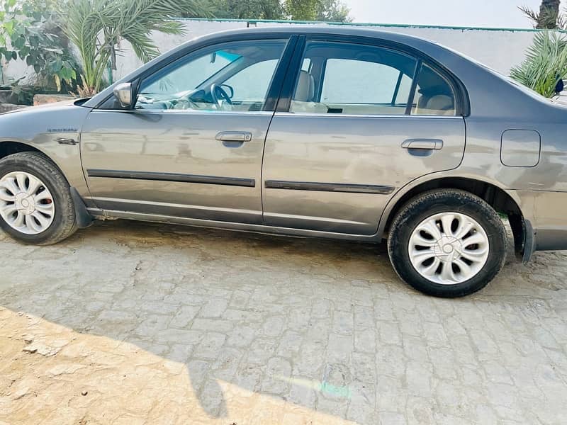 Honda Civic EXi 2002 3