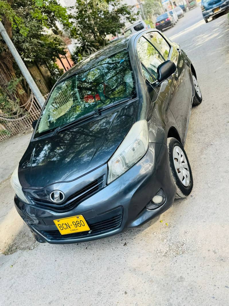 Toyota Vitz 2011 / 2014 2