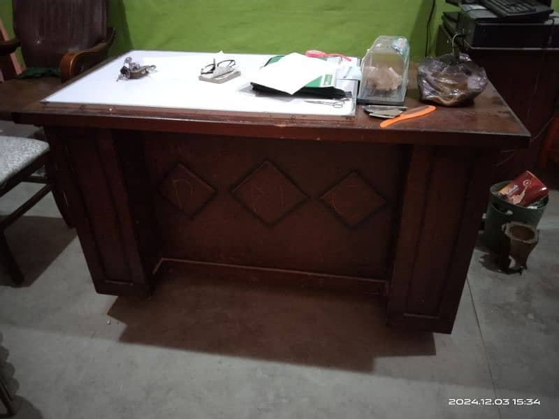 office table just 9 month used 0