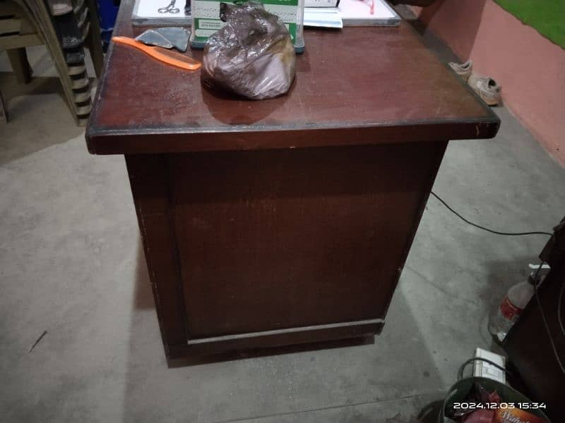 office table just 9 month used 2