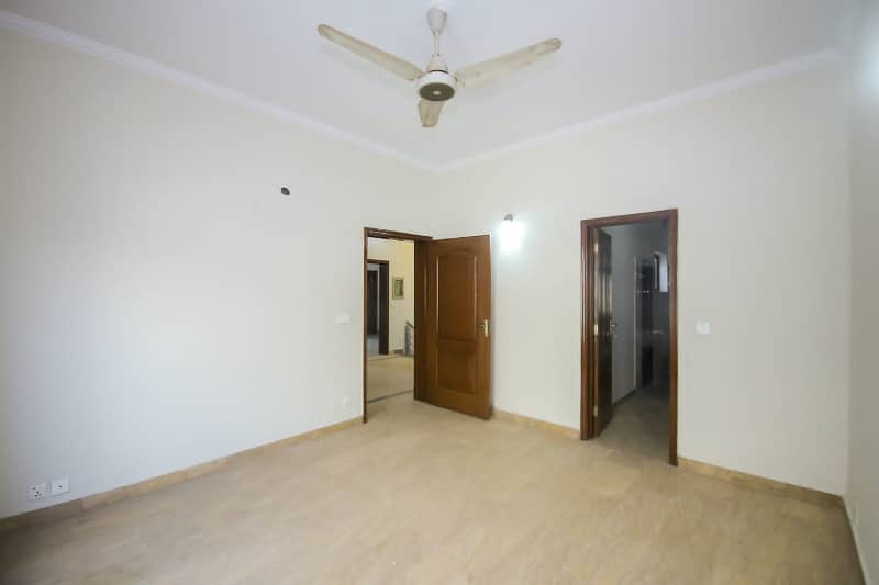 CAPITAL GROUP OFFER ORIGINAL PICS OUT CLASS 10 MARLA SLIGHTLY USED JUST LIKE BRAND NEW HOUSE WITH BASEMENT FOR SALE IN DHA PHASE 2. 13