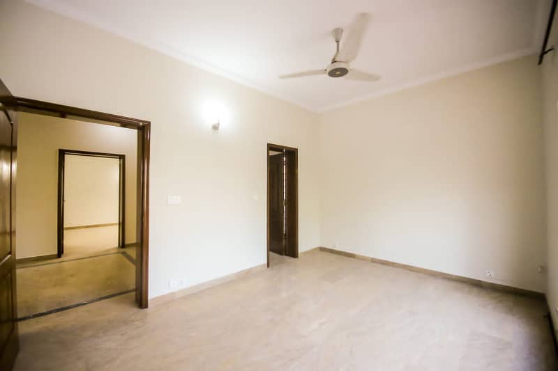 CAPITAL GROUP OFFER ORIGINAL PICS OUT CLASS 10 MARLA SLIGHTLY USED JUST LIKE BRAND NEW HOUSE WITH BASEMENT FOR SALE IN DHA PHASE 2. 14