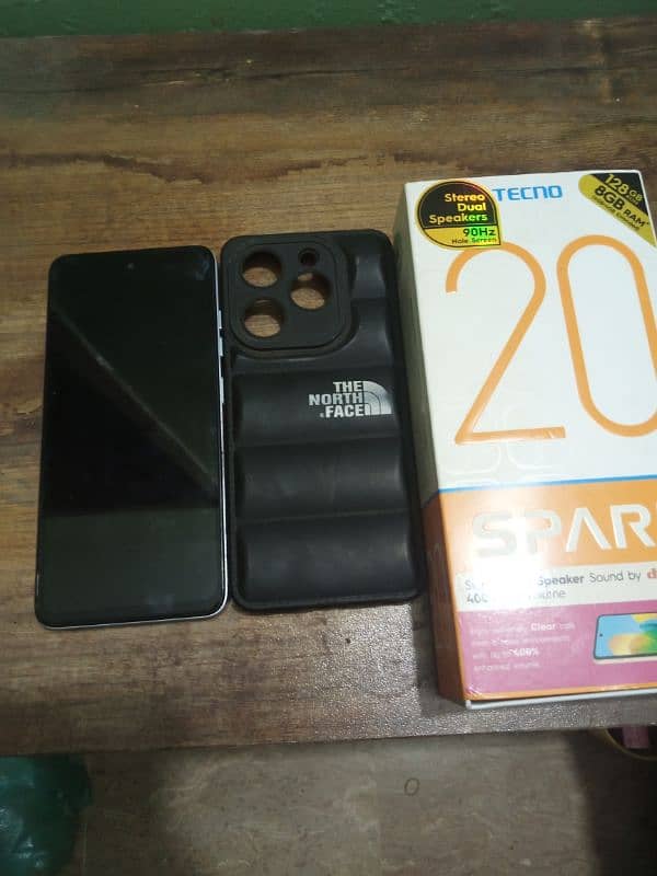 techno Spark 20. . . . 8 gp and. . . . . 128 3