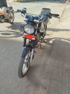 Suzuki Gs150