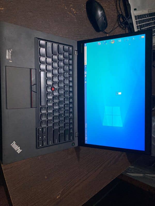 Lenovo i5 4th gen 8gb Ram 128 gb ssd 2