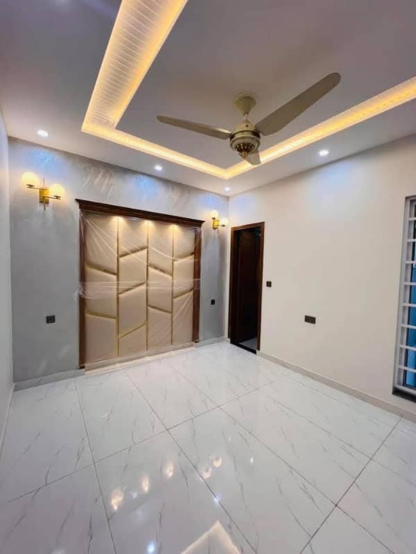 mumtaz city 5 marla house for sale 12