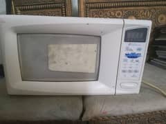 Dawlance microwave original condition