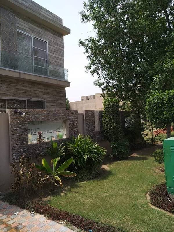 1 Kanal House For Sale In Bahria Town Lahore 1