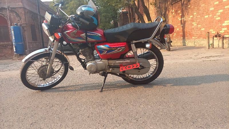 Honda 125 good condition. 0