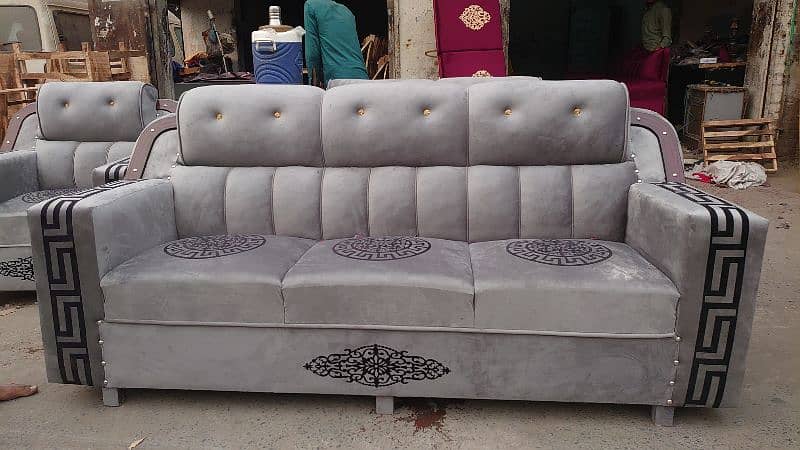 Beautiful Sofa Set 1