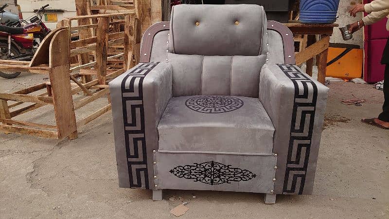 Beautiful Sofa Set 3