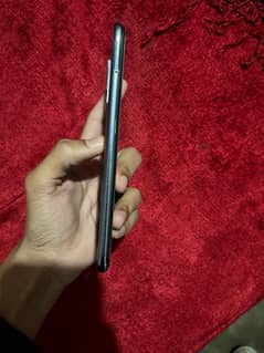 vivo , V21e ( price negotiable )