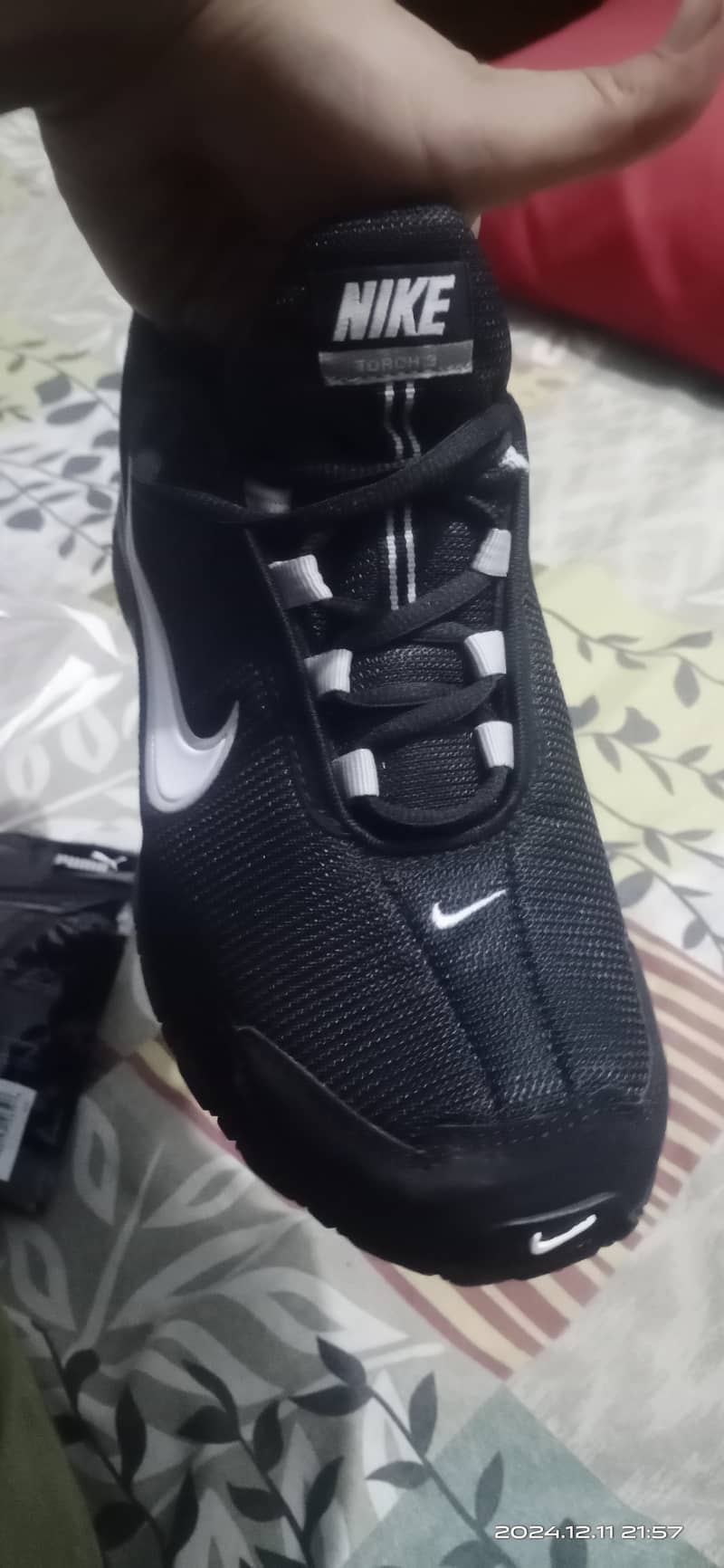 Original Nike Shoes with polish 1