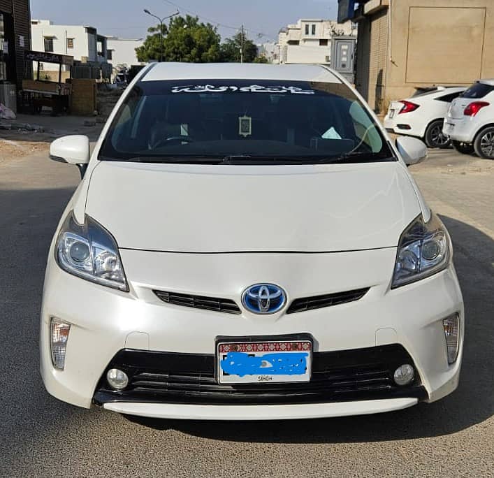 Toyota Prius 2015 S Led 2