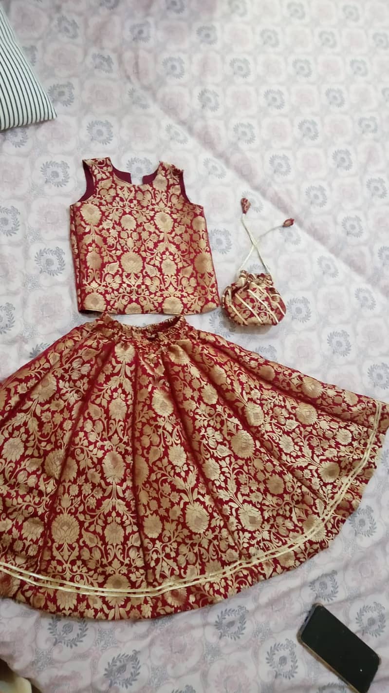 Barat dress lehnga choli with potli 0