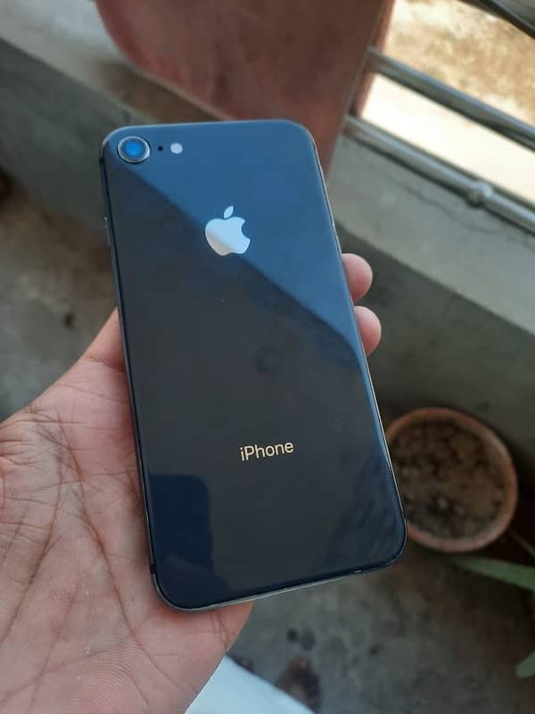 iPhone 8 64gb pta approved 3