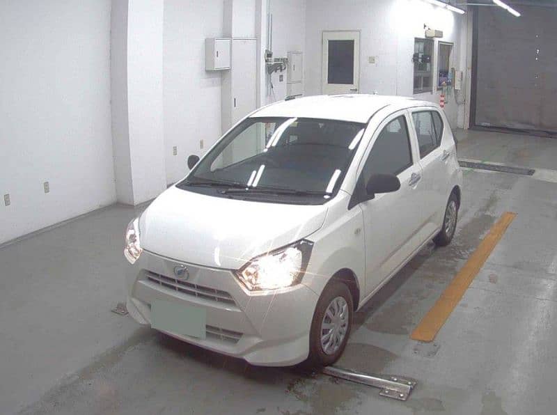 Daihatsu Mira es white Lsa3 2022 5 grade 0