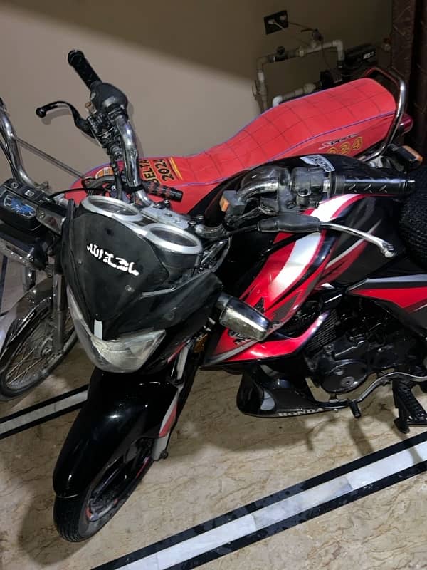 Honda bike  150 model  2109 1