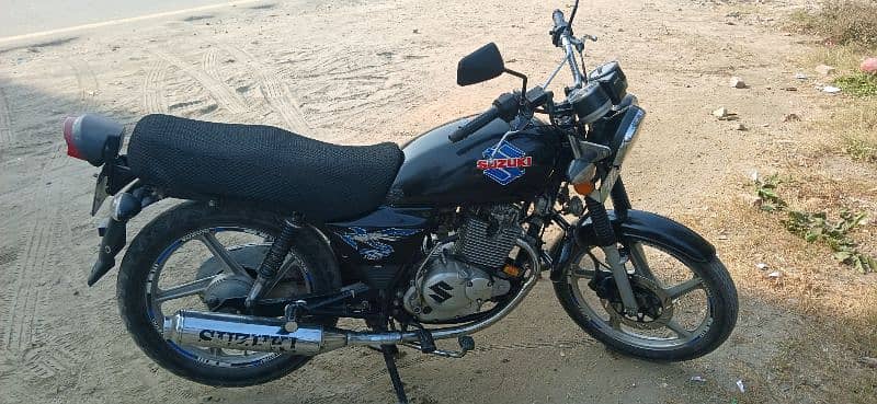 My Super bike 2105 Suzuki GS 150 6