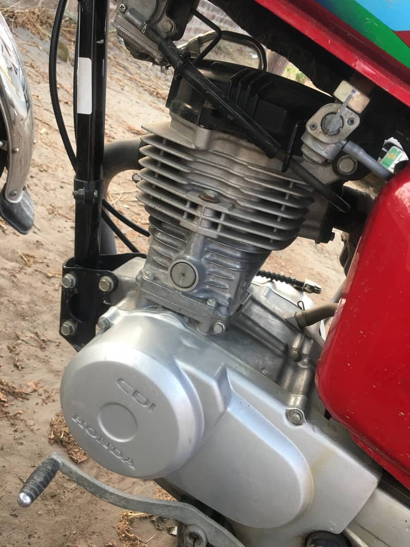 Honda CG 125 2023 3