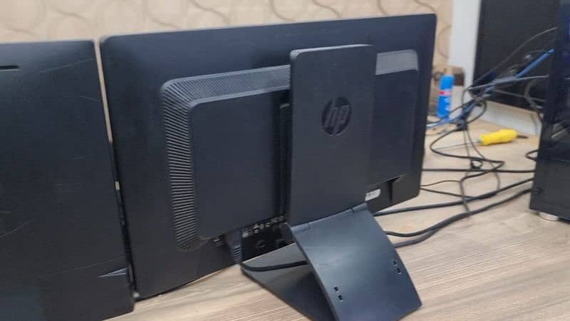 24 inch HP monitor 1