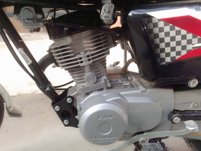 Honda 125 /o3o7oo5o895/ 6