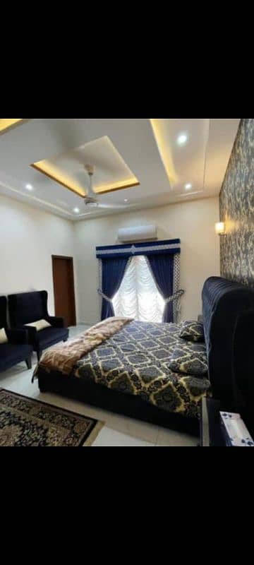 Furnished 10 marla House For Rent in Bahria Town Lahore 1