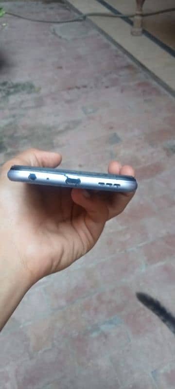 Vivo Y20. condition AP Kay samny hai 6