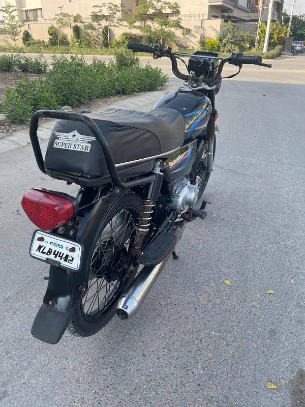 Super star 2018 model 70cc black colour brand new tyres 6