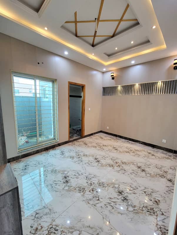 3 MARLA MODREN HOUSE MOST BEAUTIFUL PRIME LOCATION FOR SALE IN NEW LAHORE CITY PH 2 B BLOCK 2