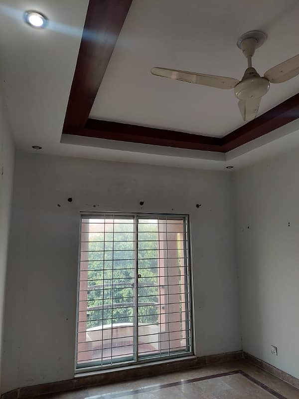 11 Marla Well Maintained House For Sale In Imperial Homes S Block 10