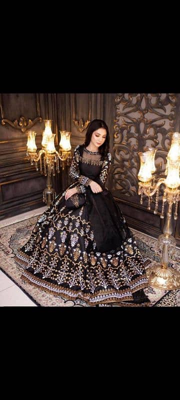 Pakistani Ladies Dresses Online: Designer Wedding Party Wear Formal 9