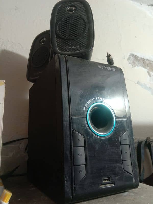 HIGH FIDELITY SPEAKER SYSTEM SALE 2