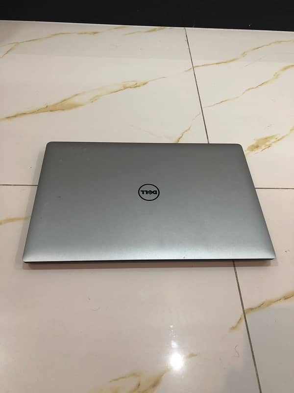 dell precision 5520 i5 7 gen 0