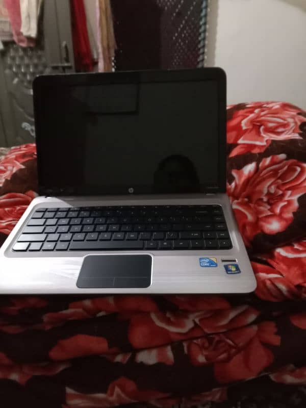 selling laptop 1