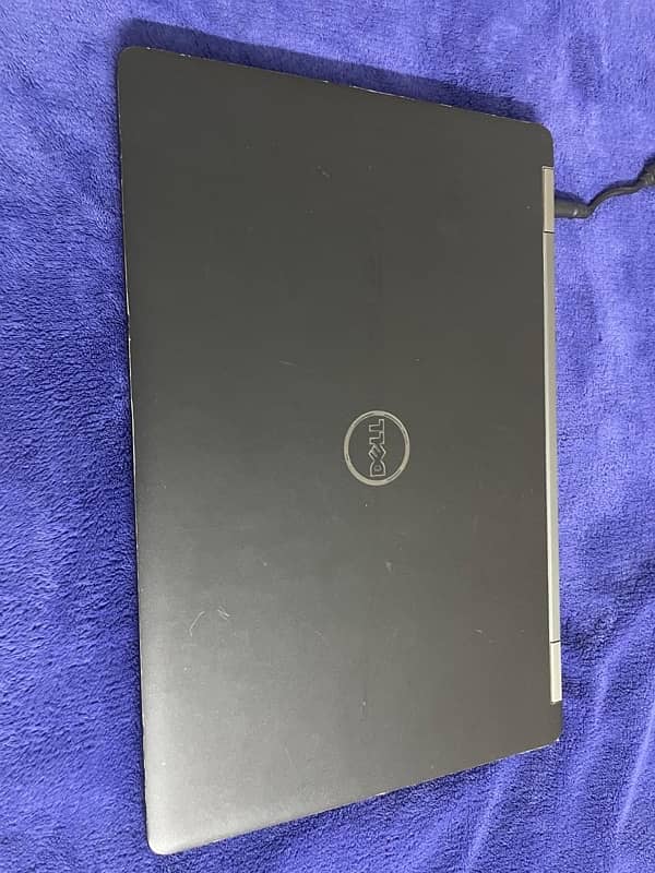 Dell latitude E5570 laptop 5